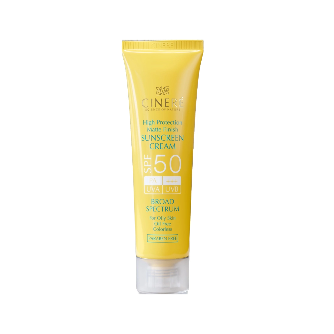 کرم ضد آفتاب فاقد چربی SPF50 سینره مناسب پوست چرب حجم 50 میل - بی رنگ